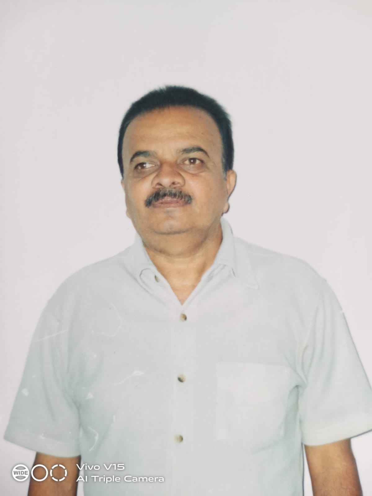 Prasad hoi, 52 , India