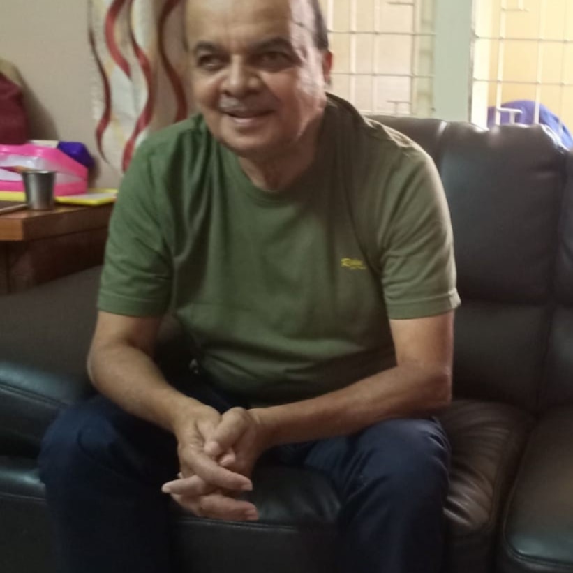 Prasad hoi, 52 , India