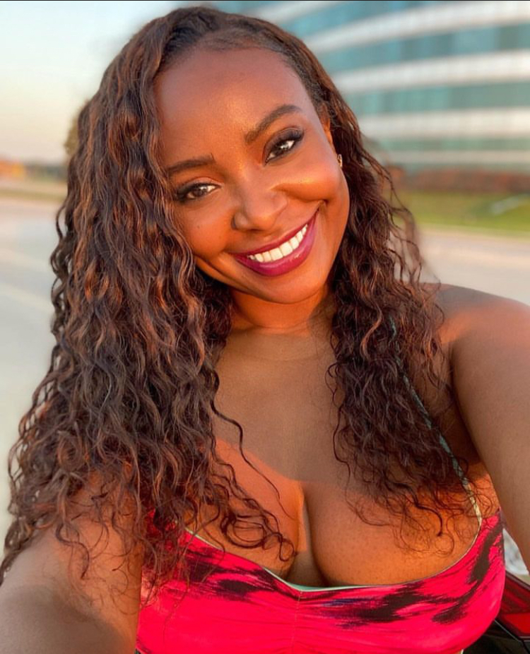 Annalise, 28 , United States