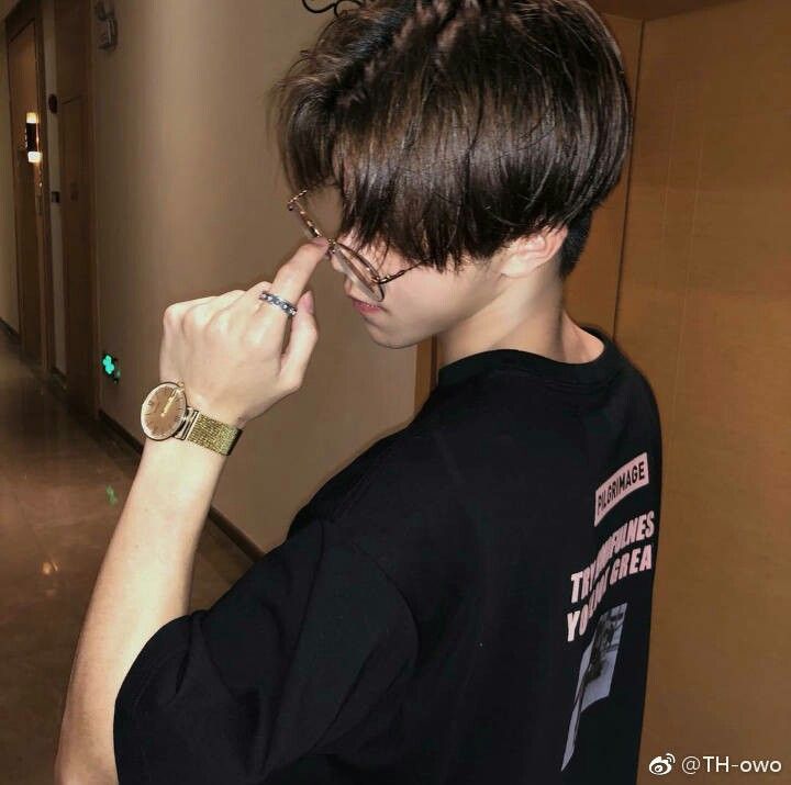 .........., 18 , Australia