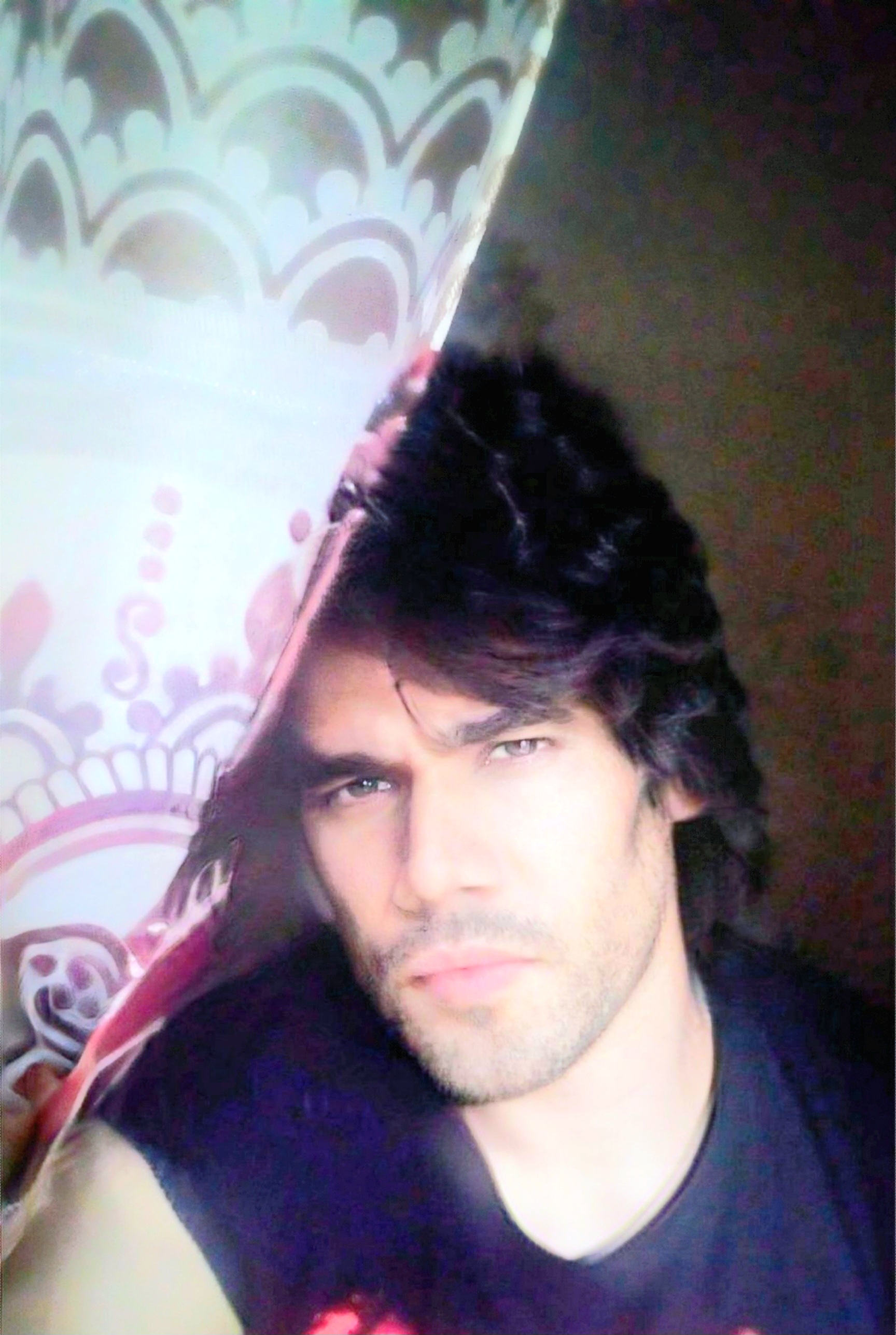 Lloyd 🇬🇧, 33 , India