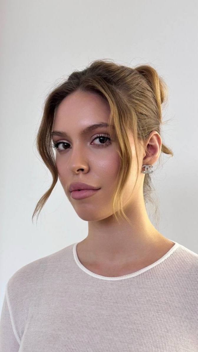olivia158, 30 , Australia